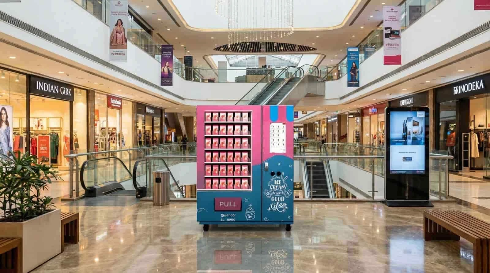 Frozone in a shopping mall atrium
